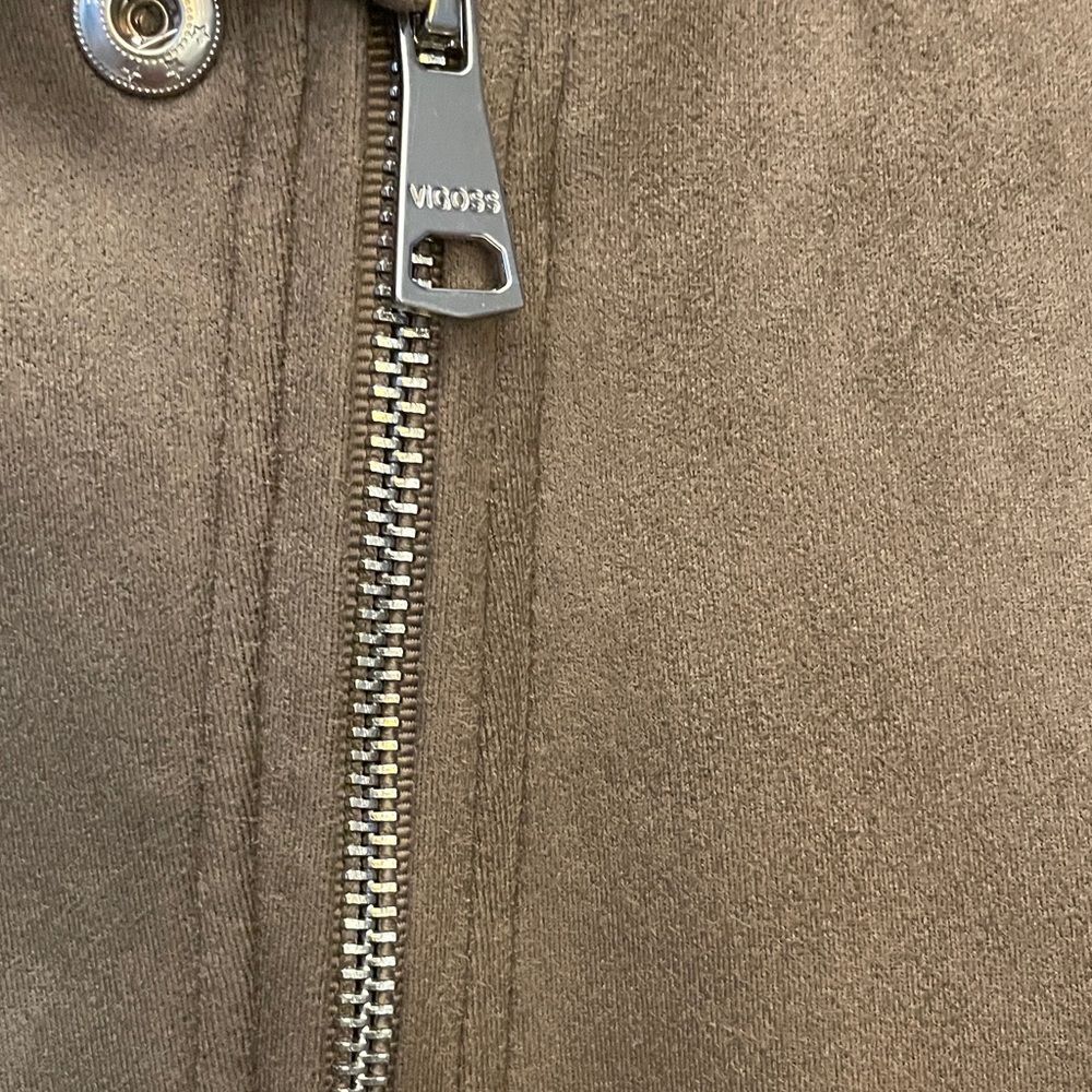 Vigoss Women's Taupe Leather Jacket - Picture 3 of 8